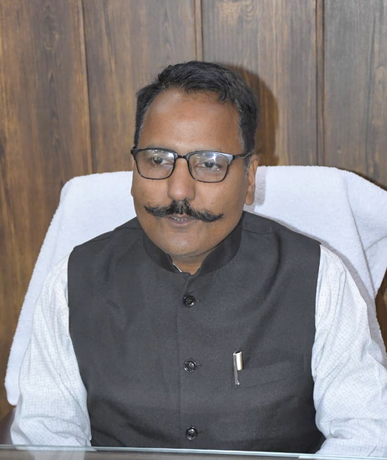 बोर्ड परीक्षाओं से पहले डीएम ललित मोहन रयाल का संदेश: संयम, आत्मविश्वास और सकारात्मक सोच से ही मिलेगी सफलता