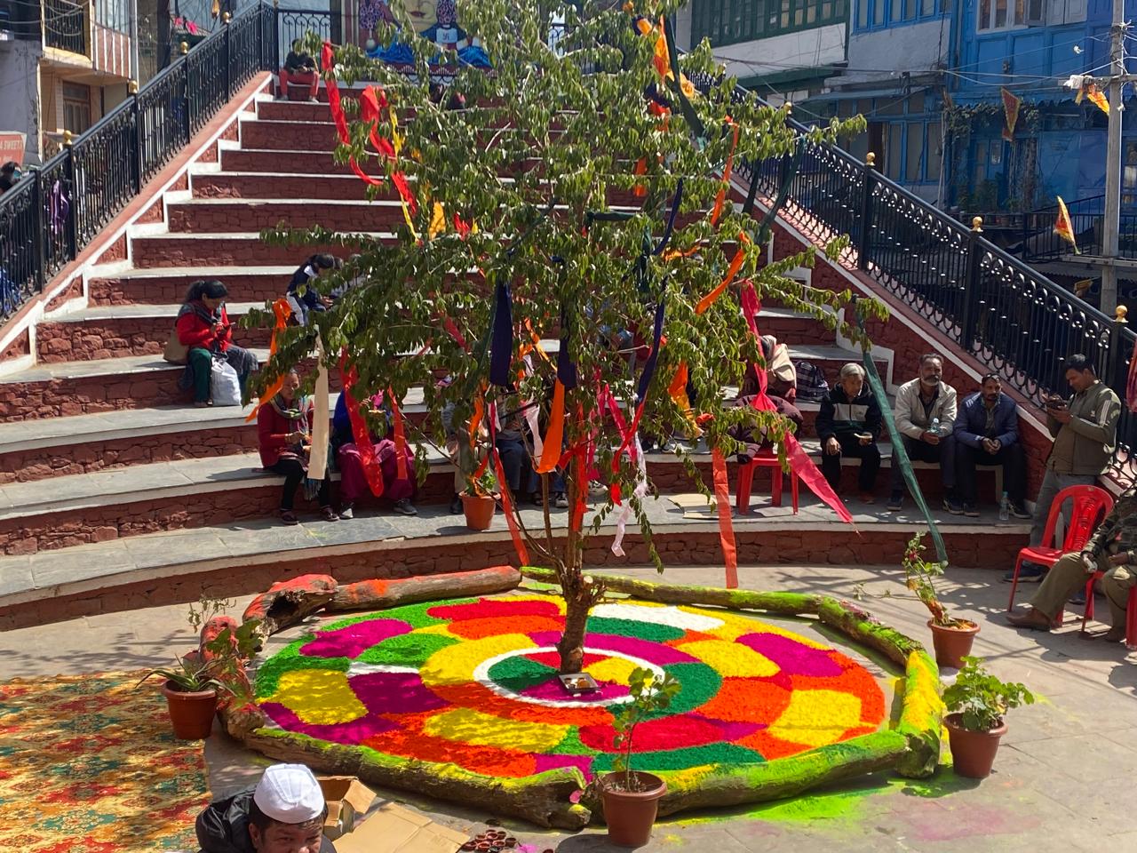 नैनीताल  : श्री राम सेवक सभा द्वारा रंग धारण और चीर बंधन का कार्यक्रम का आयोजन