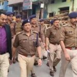 हल्द्वानी : बनभूलपुरा में पुलिस का फ्लैग मार्च, रेलवे अतिक्रमण मामले पर फैसला लंबित; SSP का सख्त संदेश—शांति भंग करने वालों पर होगी कड़ी कार्रवाई