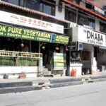 गैस संकट से जूझ रहा नैनीताल: मल्लीताल में कई रेस्टोरेंट बंद, पर्यटन सीजन से पहले बढ़ी चिंता