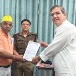 हल्द्वानी में एलपीजी गैस की कालाबाजारी पर भड़के राज्य आंदोलनकारी, सीएम को ज्ञापन भेजकर सख्त कार्रवाई की मांग