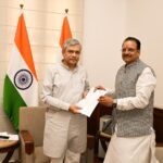 सांसद अजय भट्ट ने रेल मंत्री अश्विनी वैष्णव से की मुलाकात, क्षेत्र की रेल समस्याएं उठाईं