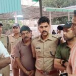 नैनीताल : तल्लीताल क्षेत्र में बाघ के हमले से युवक की मृत्यु, SSP मंजूनाथ टीसी ने मोर्चरी पहुंचकर परिजनों को दी सांत्वना