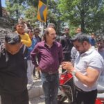 नैनीताल में अतिक्रमण पर प्रशासन सख्त, सड़क किनारे अवैध फड़-खोखे हटाए