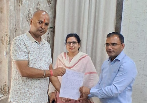 श्रम विभाग में लंबित अनुदानों पर भड़के कांग्रेस नेता , शादी अनुदान राशि जल्द जारी करने की मांग