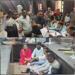 नैनीताल नगर पालिका बोर्ड बैठक में जमकर हंगामा, सभासदों ने अध्यक्ष के इस्तीफे की उठाई मांग