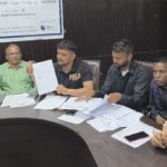 नैनीताल पालिका में बगावत तेज: दोपहिया प्रवेश शुल्क पर 8 सभासदों का विरोध, बोर्ड भंग करने की मांग