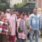 हल्द्वानी में डॉक्टरों के तबादलों पर बवाल, आशा कार्यकर्ताओं किया सरकार के खिलाफ  प्रदर्शन