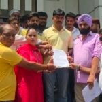हल्द्वानी : बंदरों, आवारा कुत्तों और गोवंश के आतंक पर कांग्रेस का हल्ला बोल, नगर निगम को सौंपा ज्ञापन