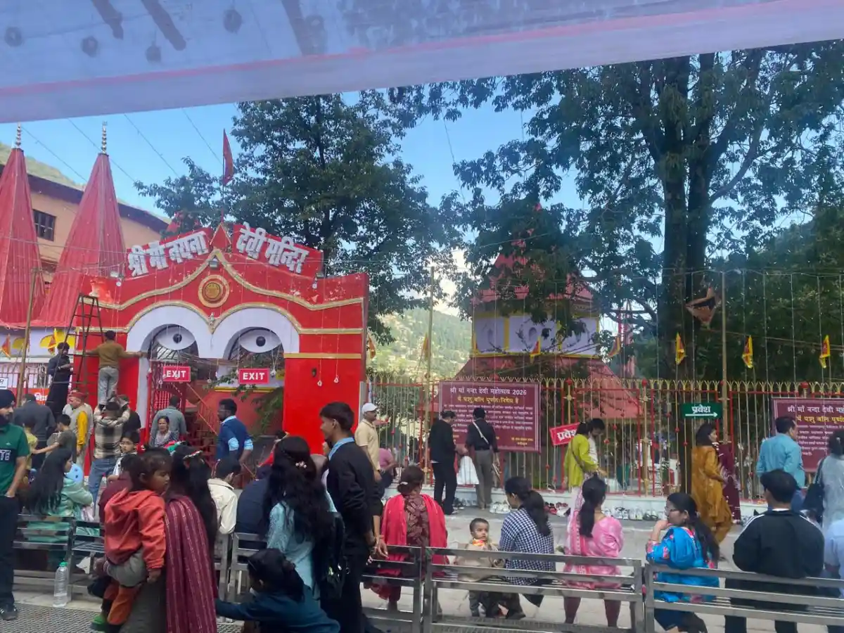 कदली वृक्षों के नगर भ्रमण से गूंजा नैनीताल, ‘जय नंदा-सुनंदा’ के जयकारों से भक्तिमय हुआ माहौल