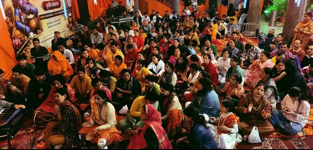 नैनीताल में हर्षोल्लास से मनाई गई श्रीकृष्ण जन्माष्टमी, आधी रात को गूंजे ‘नंद के घर आनंद भयो’ के जयकारे
